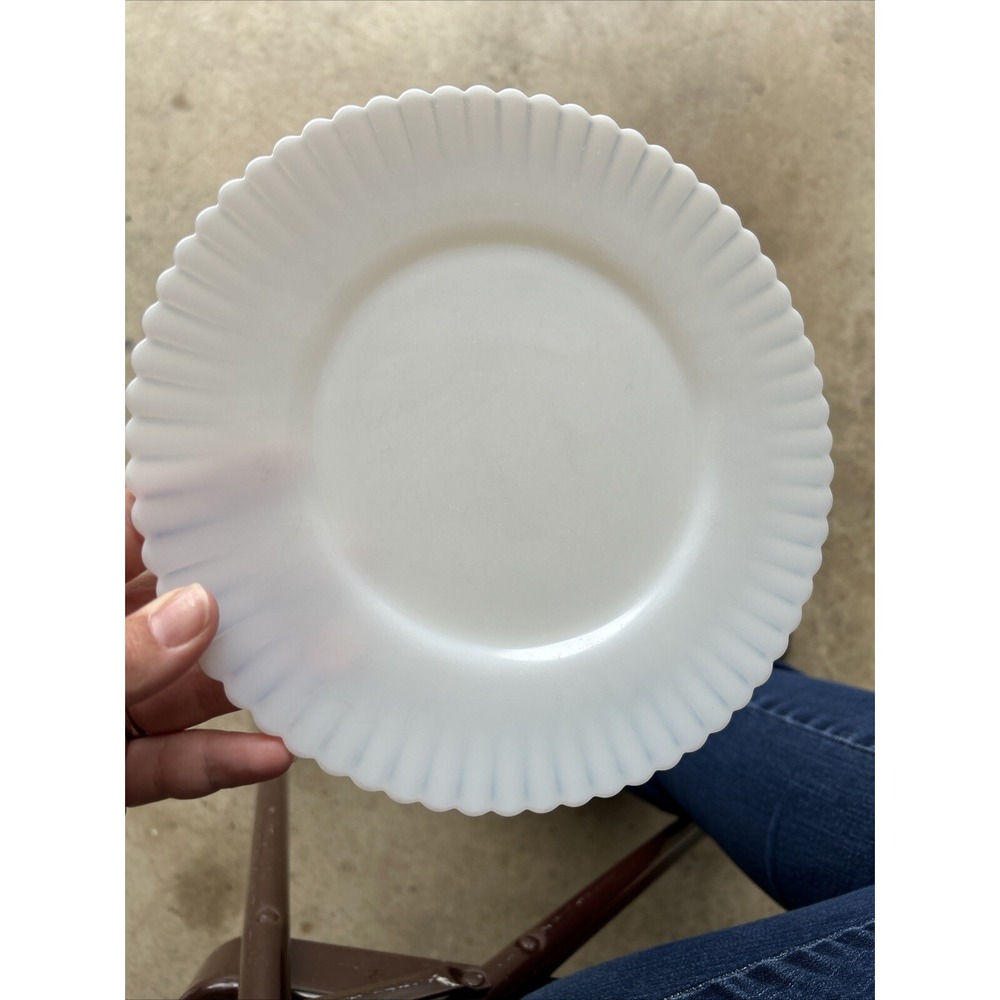 Vintage MacBeth-Evans Monax Petalware White Milk Glass 3 Piece set - Picture 8 of 16